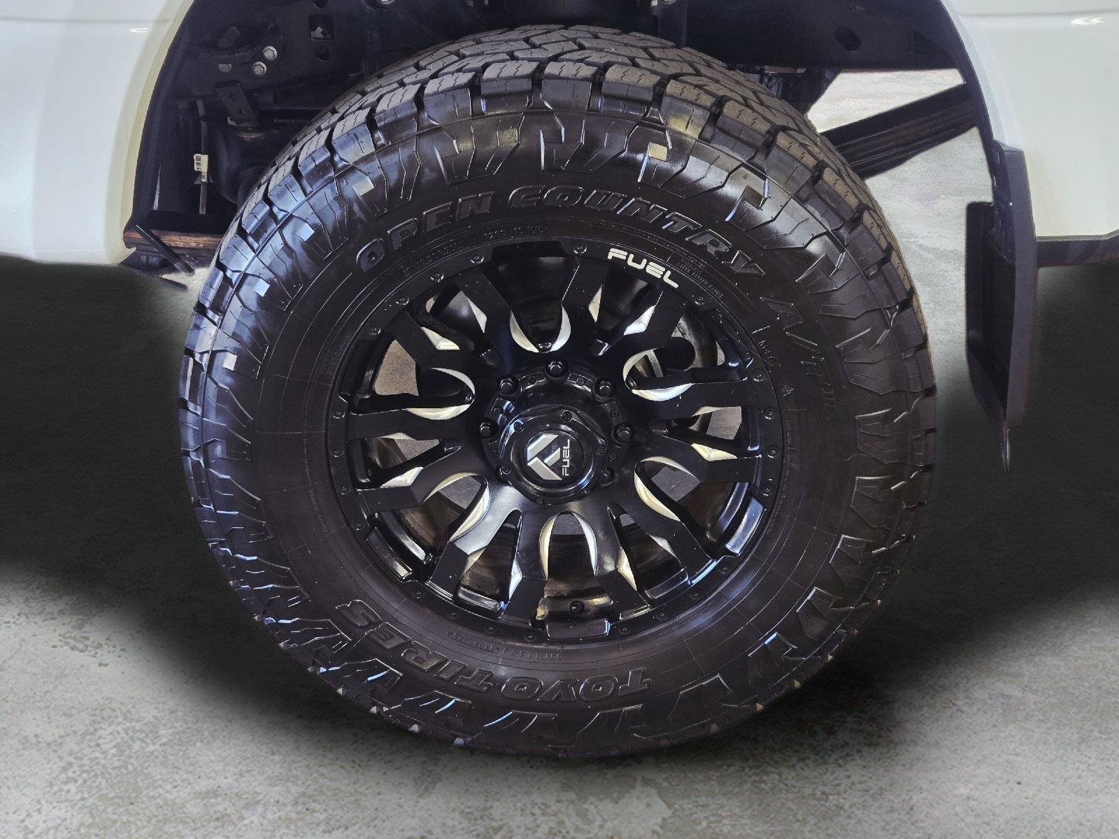 Used 2022 Ford F350 Platinum AWD/4WD image 11