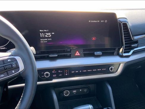 Used 2024 Kia Sportage SX image 7