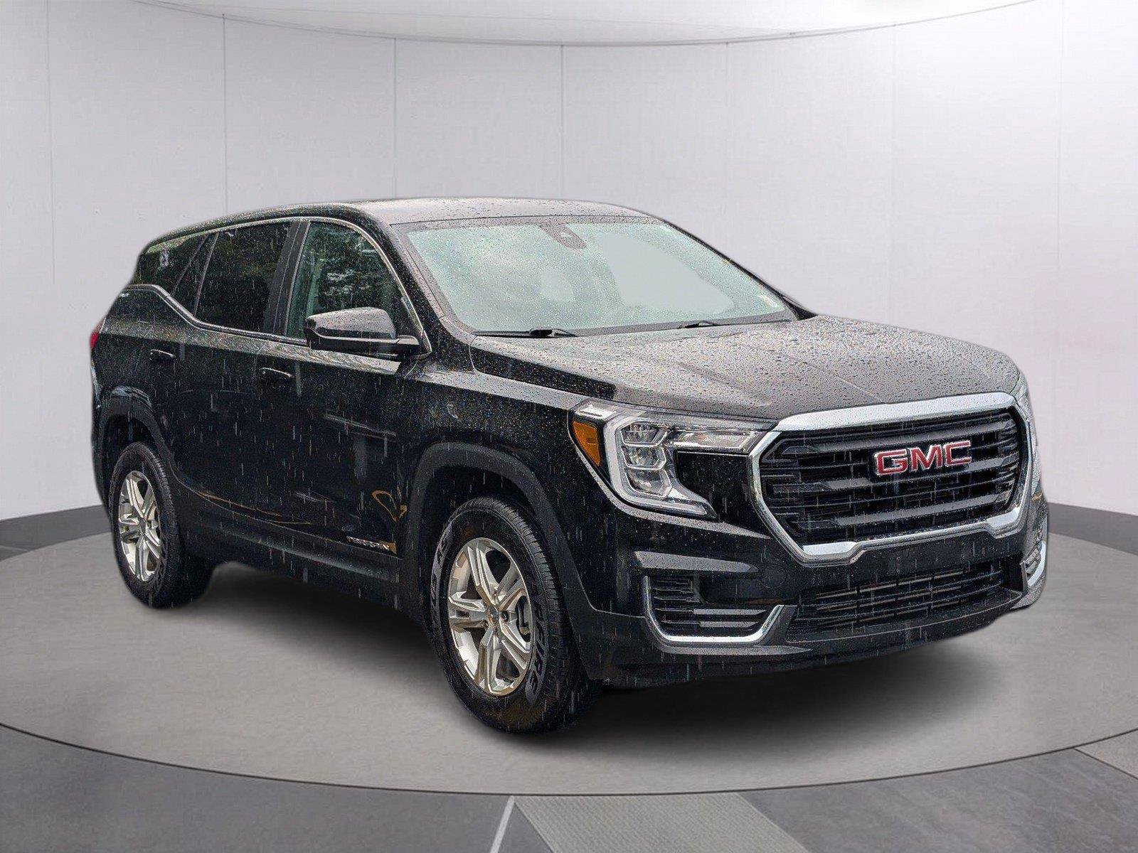 Used 2024 GMC Terrain SLE AWD/4WD image 7