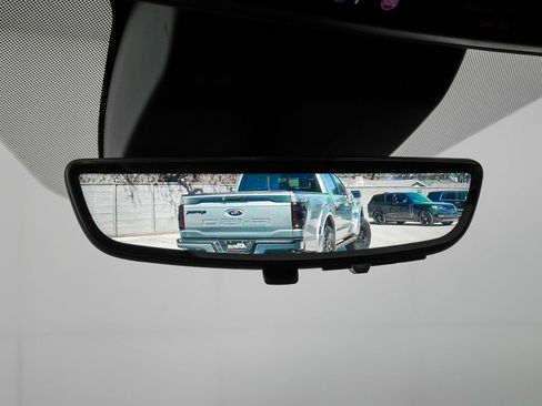 Used 2025 GMC Yukon Denali Ultimate w/ LPO, Floor Liner Package image 28