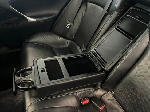 Used 2011 Lexus IS 250 AWD w/ Premium Pkg Value Edition image 33