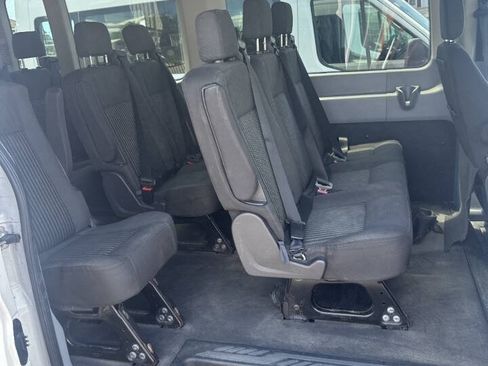 Used 2018 Ford Transit 350 XLT RWD image 10
