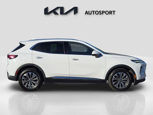 Used 2024 Buick Envision Preferred image 7