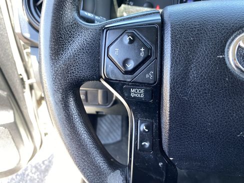 Used 2021 Toyota Tacoma SR RWD image 26