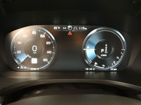 Used 2022 Volvo S60 T8 R-Design Expression AWD/4WD image 31