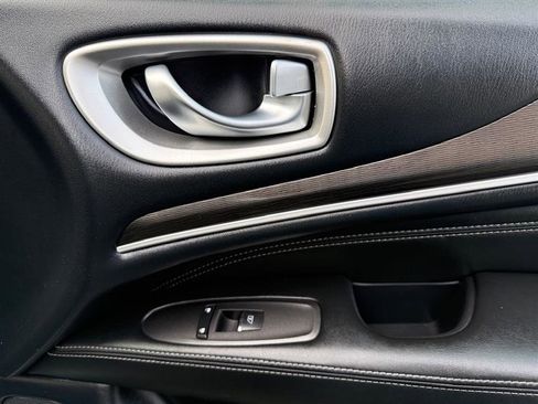 Used 2019 INFINITI QX60 Pure image 13