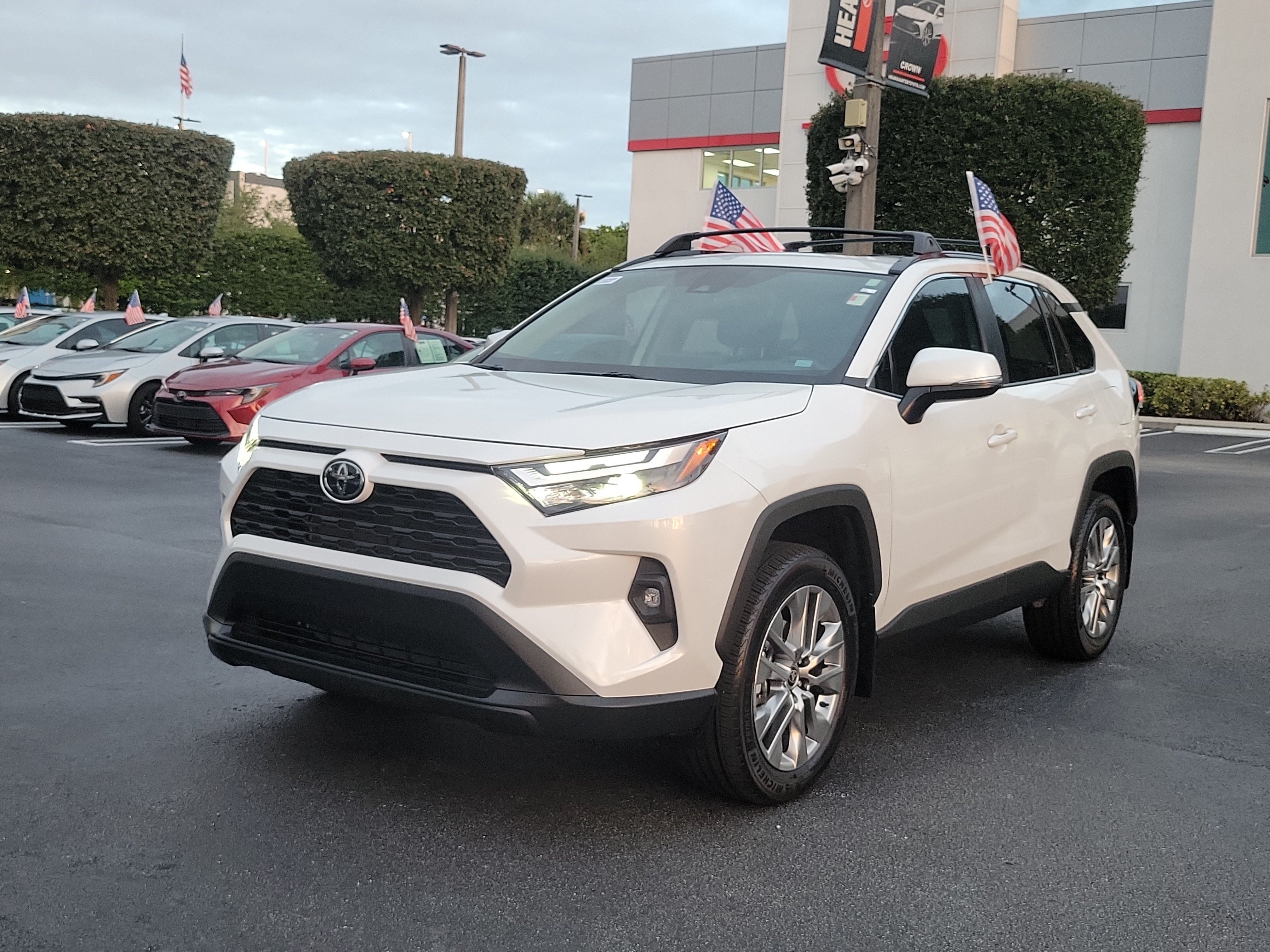Used 2024 Toyota RAV4 XLE Premium FWD image 6