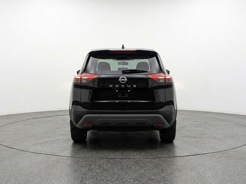 Used 2025 Nissan Rogue SV image 7