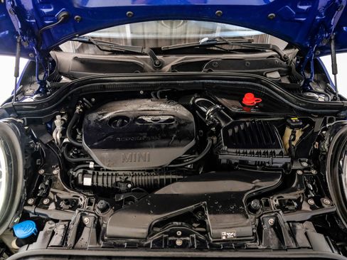 Used 2019 MINI Cooper S w/ Premium Package image 40