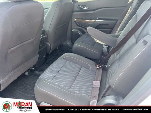 Used 2023 Jeep Grand Cherokee Laredo w/ Luxury Tech Group I AWD/4WD image 12