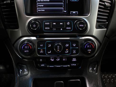 Used 2018 Chevrolet Tahoe LT image 20