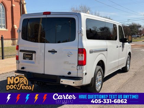 Used 2017 Nissan NV 3500 SL RWD image 12