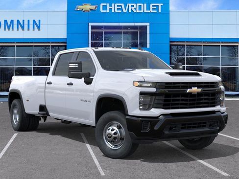 New 2026 Chevrolet Silverado 3500 W/T image 8