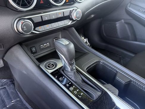 Used 2025 Nissan Sentra SV FWD image 21