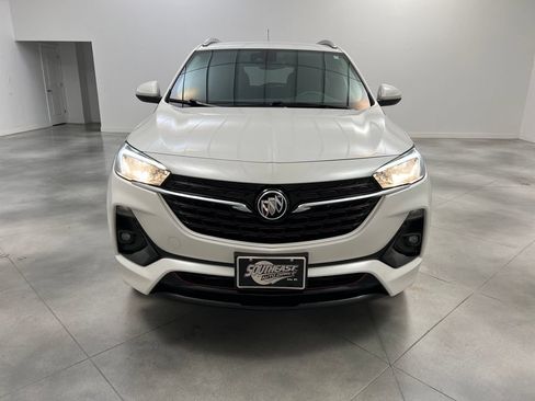 Used 2022 Buick Encore GX Select w/ Sport Touring Package FWD image 3
