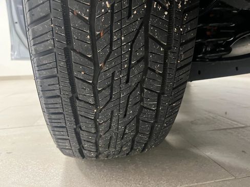 New 2026 Chevrolet Traverse RS w/ LPO, Floor Liner Package AWD/4WD image 82
