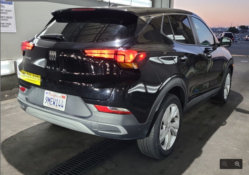 Used 2024 Buick Encore GX Preferred FWD image 2