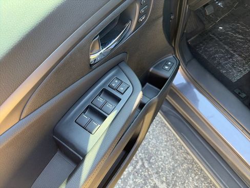 Used 2021 Honda Pilot EX-L image 17