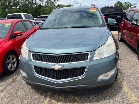 Used 2009 Chevrolet Traverse LT FWD image 22