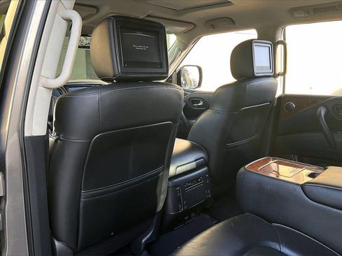 Certified 2018 INFINITI QX80 Base w/ Driver Assistance Package image 31