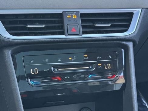 New 2026 Volkswagen Taos SE AWD/4WD image 14