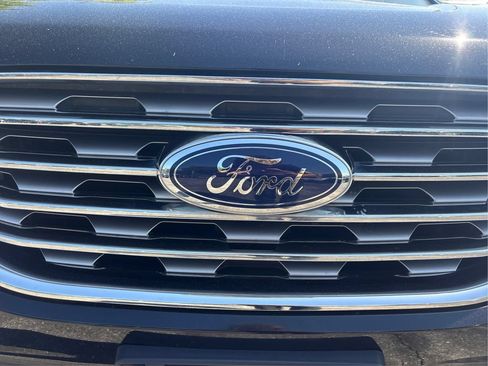 Used 2020 Ford Edge SE FWD image 31