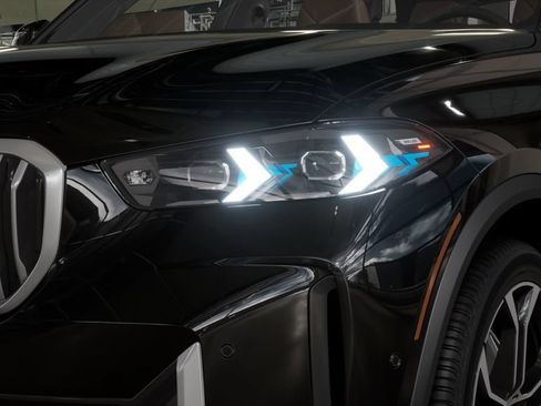 New 2026 BMW X5 xDrive50e AWD/4WD image 33
