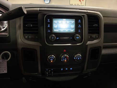 Used 2015 RAM 3500 Tradesman w/ Chrome Appearance Group RWD image 19