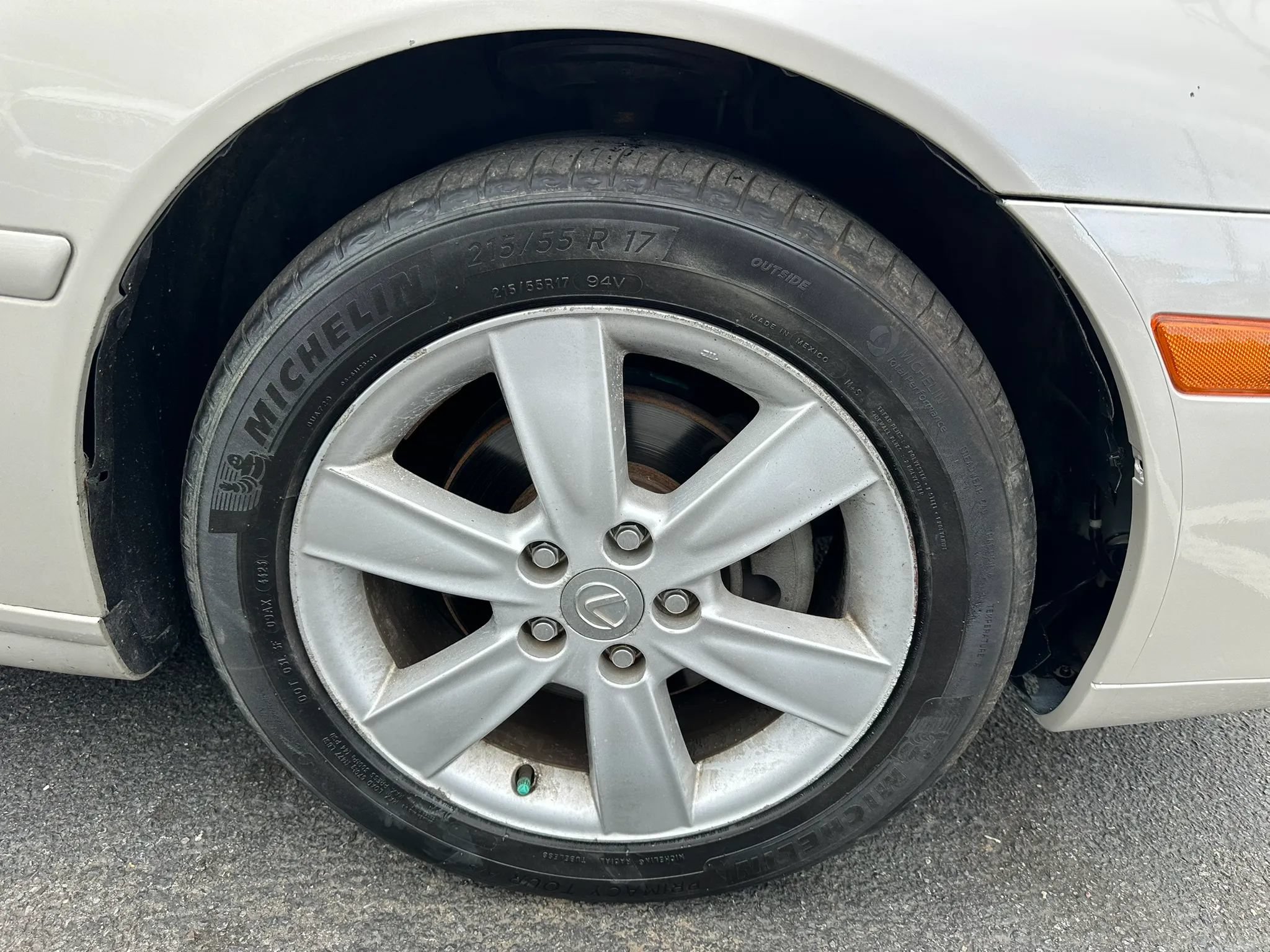 Used 2005 Lexus ES 330 w/ Preferred Accessory Pkg FWD image 11
