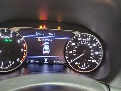 Used 2022 Nissan Altima 2.5 SV w/ SV Premium Package FWD image 10