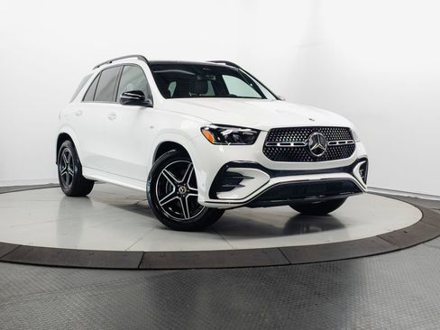 Used 2025 Mercedes-Benz GLE 450e 4MATIC image 1