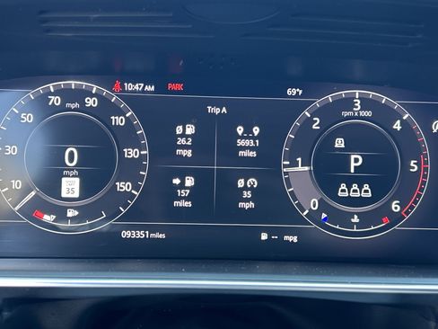 Used 2020 Land Rover Range Rover Sport HSE image 23