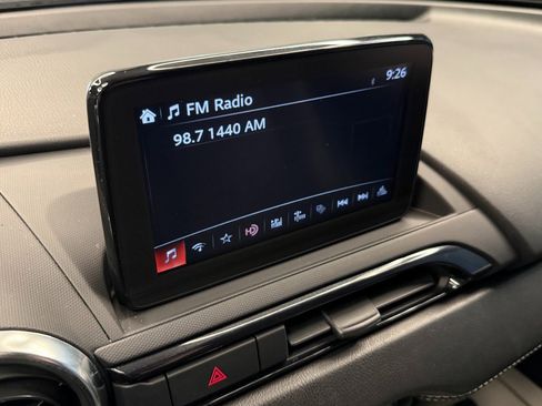 Used 2021 MAZDA MX-5 Miata RF Grand Touring image 11