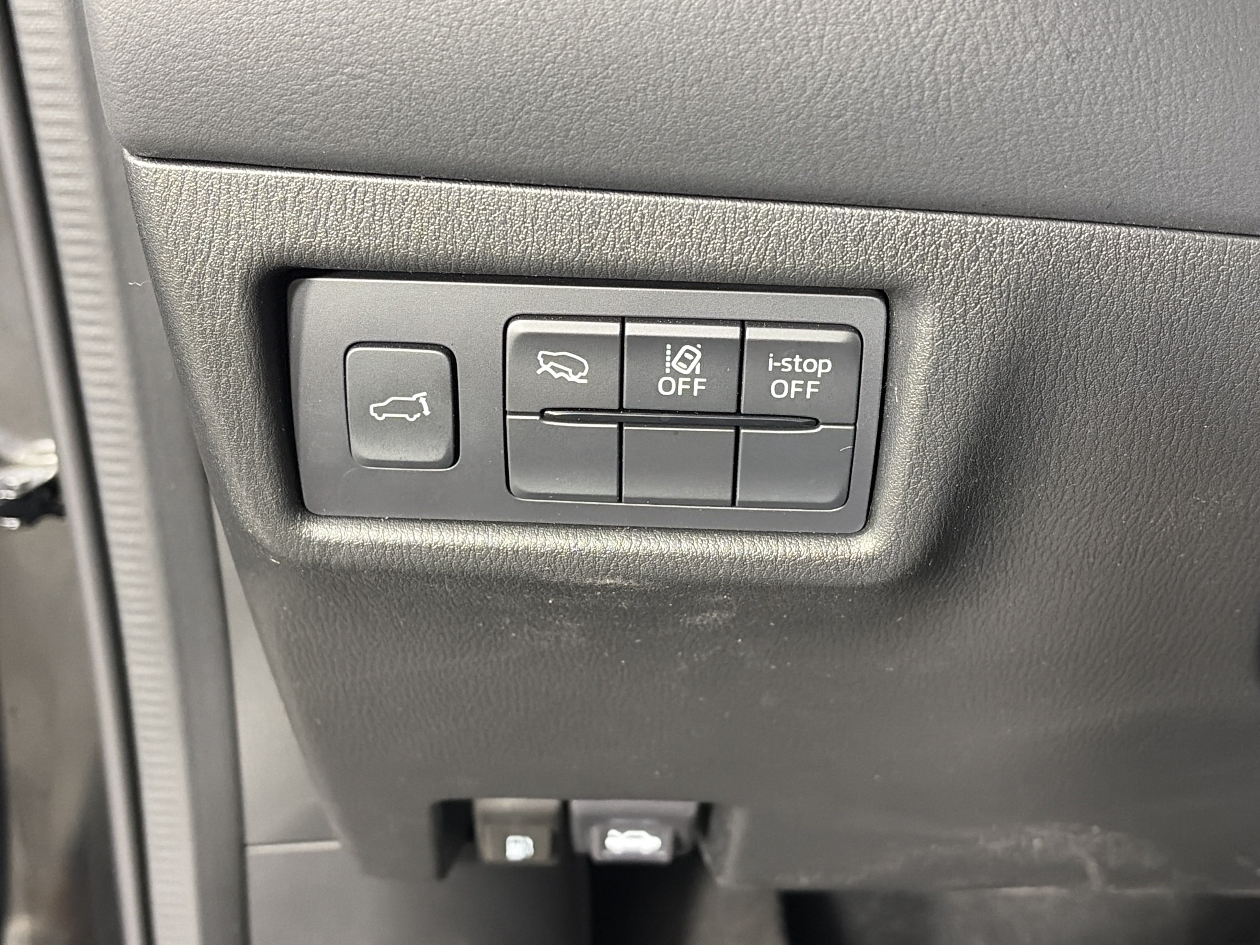 Used 2025 MAZDA CX-5 AWD 2.5 S w/ Preferred Package image 29