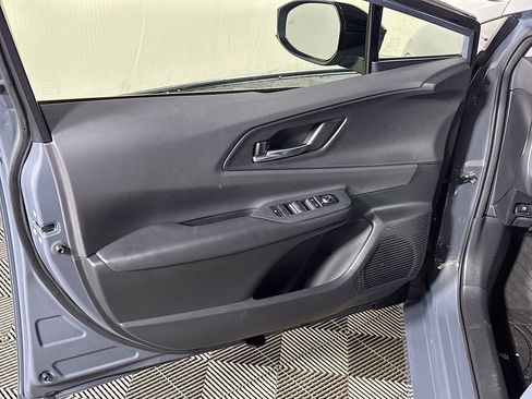Used 2024 Toyota Prius Prime FWD image 10