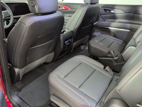 New 2026 Chevrolet Traverse Z71 w/ Driver Confidence Package image 10