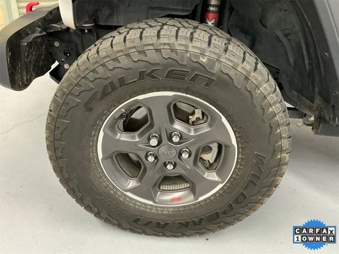 Used 2021 Jeep Gladiator Rubicon image 24