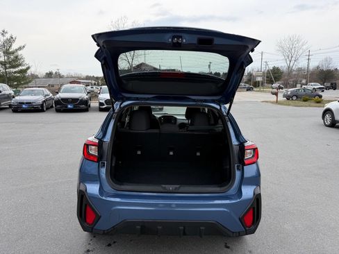 Used 2024 Subaru Crosstrek 2.0i image 10
