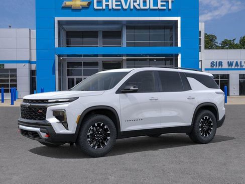 New 2026 Chevrolet Traverse Z71 image 2