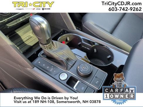 Used 2023 Volkswagen Atlas Cross Sport SEL image 28