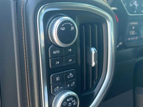 Used 2019 GMC Sierra 1500 AT4 w/ AT4 Preferred Package AWD/4WD image 15