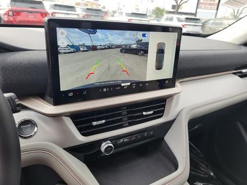 New 2026 Ford Explorer Active w/ Active Comfort Package image 21