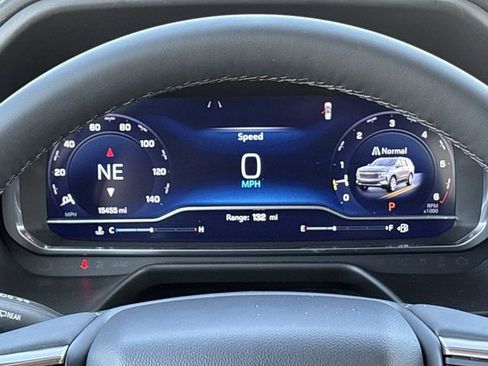 Used 2023 Chevrolet Tahoe High Country image 14