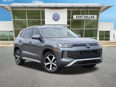 New 2025 Volkswagen Tiguan SE