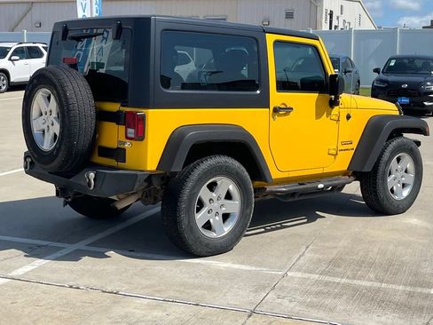 Used 2015 Jeep Wrangler Sport w/ Quick Order Package 24S AWD/4WD image 6