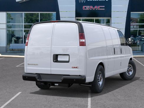 New 2025 GMC Savana 2500 w/ Enhanced Convenience Package image 6