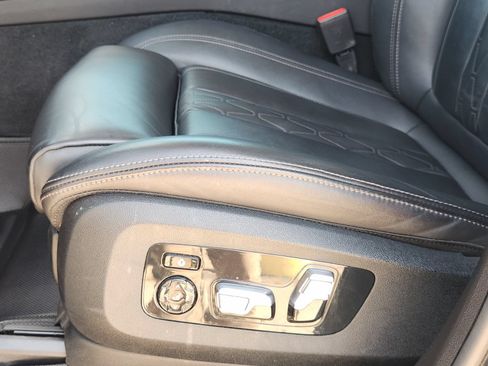 Used 2023 BMW X7 xDrive40i AWD/4WD image 27