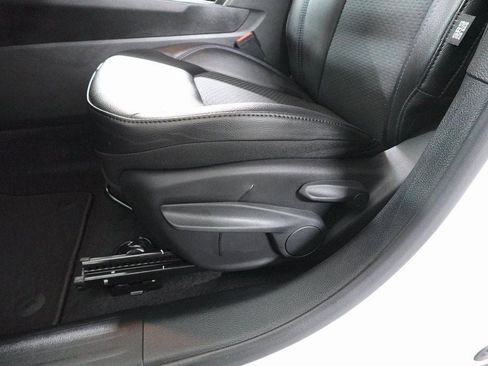 New 2026 Jeep Compass Latitude image 10