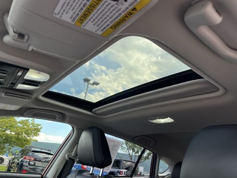 Used 2019 Subaru Crosstrek 2.0i Limited w/ Moonroof Package w/Navigation AWD/4WD image 21