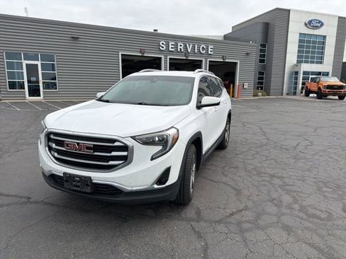 Used 2020 GMC Terrain SLT w/ Preferred Package AWD/4WD image 19